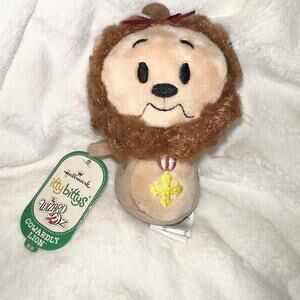 Hallmark Itty Bittys COWARDLY LION The Wizard of Oz NWT Plush Toy 2014